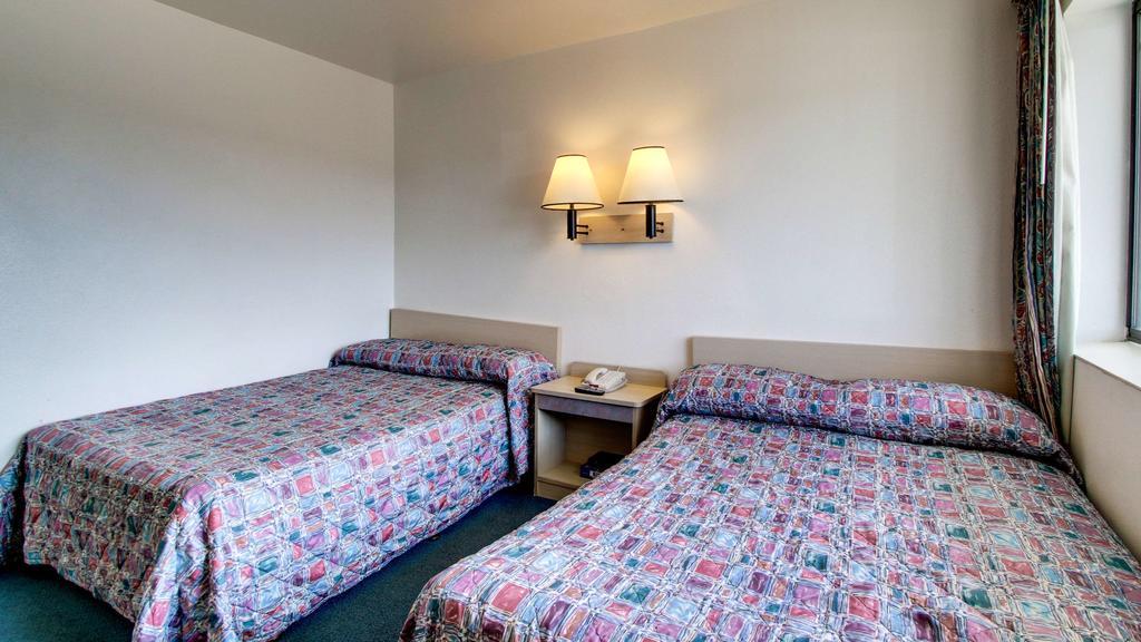 Motel 6 Des Moines South - Airport Exteriér fotografie
