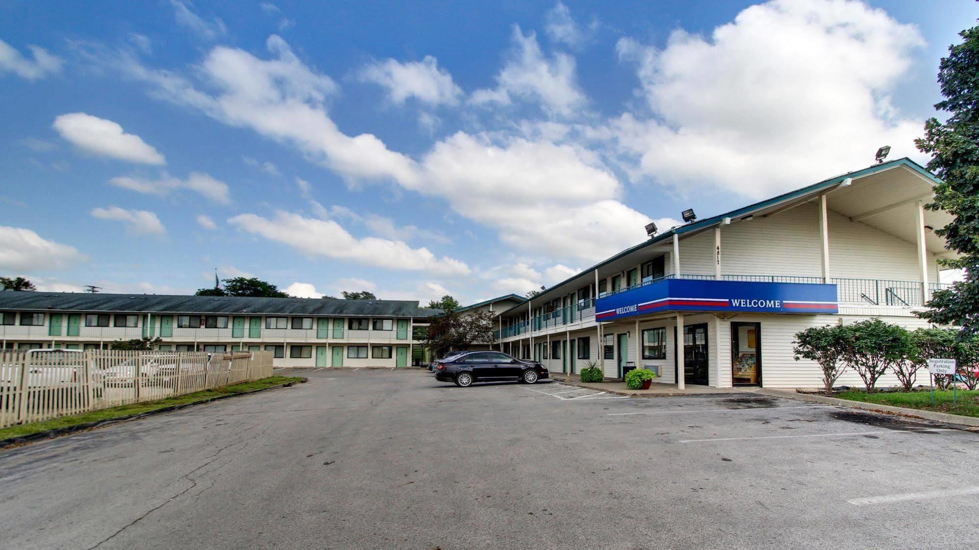 Motel 6 Des Moines South - Airport Exteriér fotografie